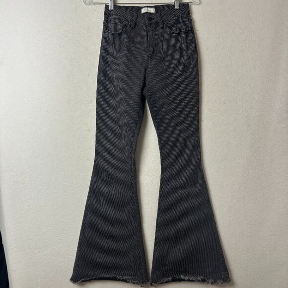 Kancan Ultra High Rise Super Flare Jeans Raw Hem black And White Striped Size 26 - Picture 1 of 7